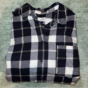 ⭐️NEW⭐️ NWOT UNIVERSAL THREAD Plaid Flannel